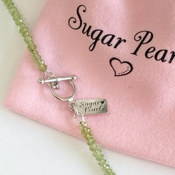 Green Peridot & 14k White Gold Pearl Pendant Necklace - Picture 4 of 4